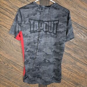 Tapout Camo Black and Red Men's Tee Small